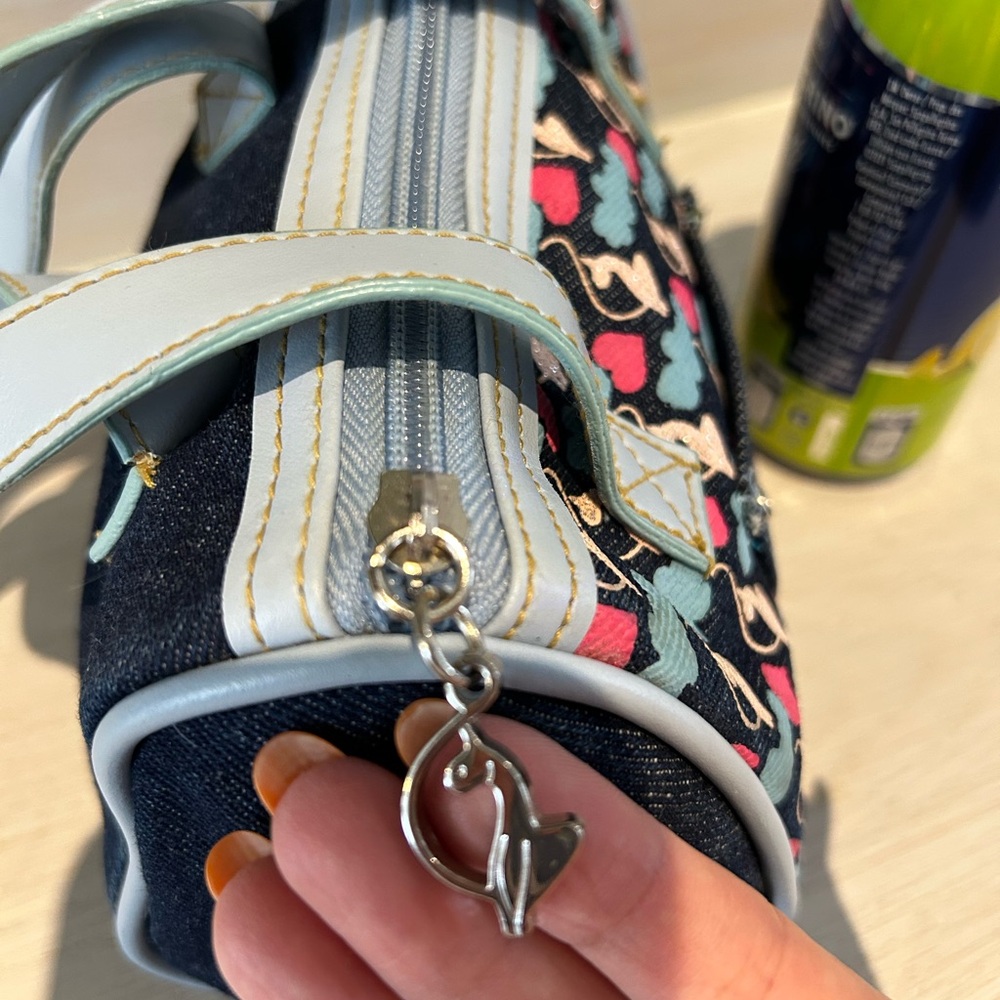 Colorful Patterned Handbag - Picture 3 of 5